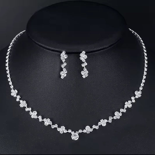 Elegant Bridal Jewelry Set – Silver Crystal Choker, Earrings & Bracelet
